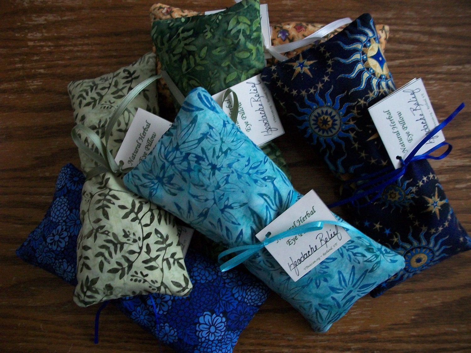 VTwiccan Aromatherapy Herbal Pillow Headache Relief by VTWICCAN