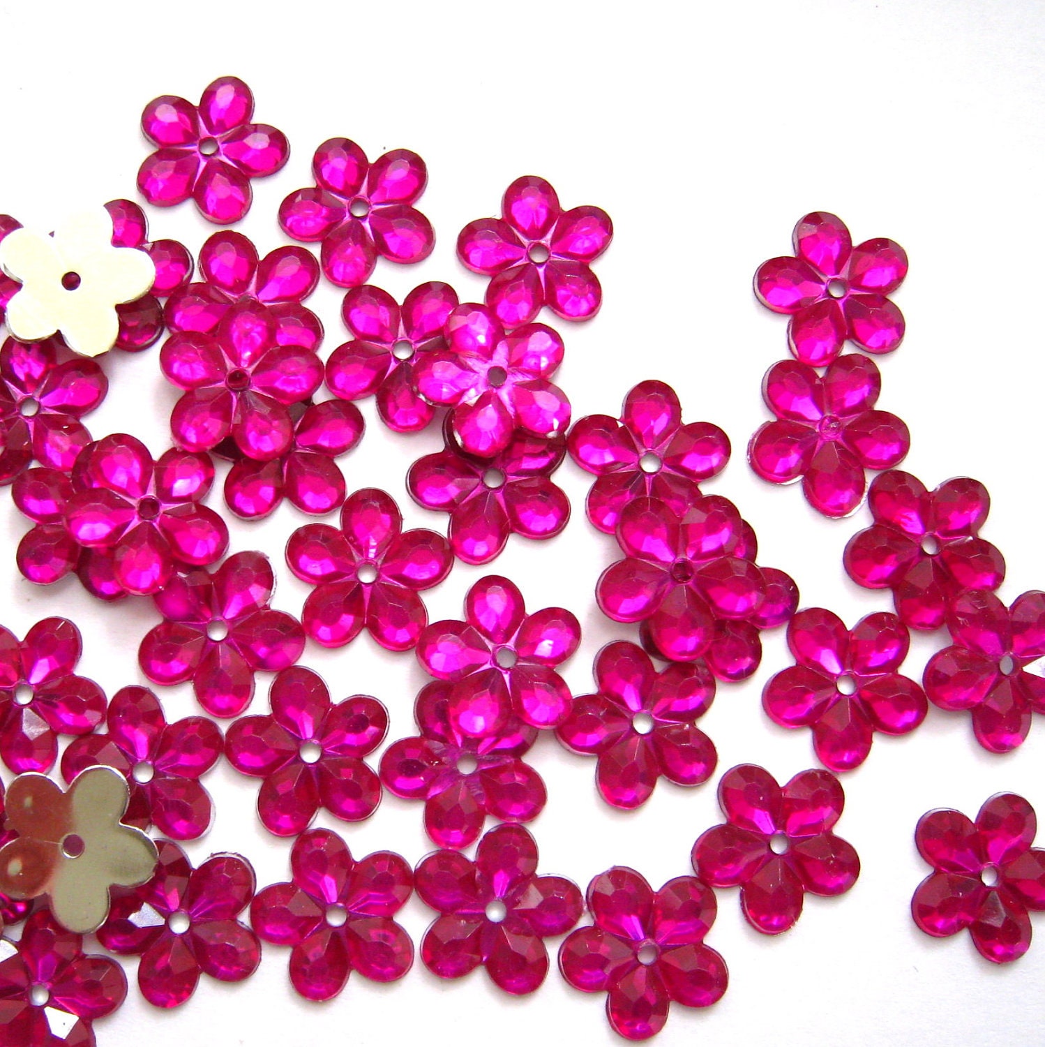 50 piece Magenta Fuschia Flower Sew on Rhinestone Beads 1