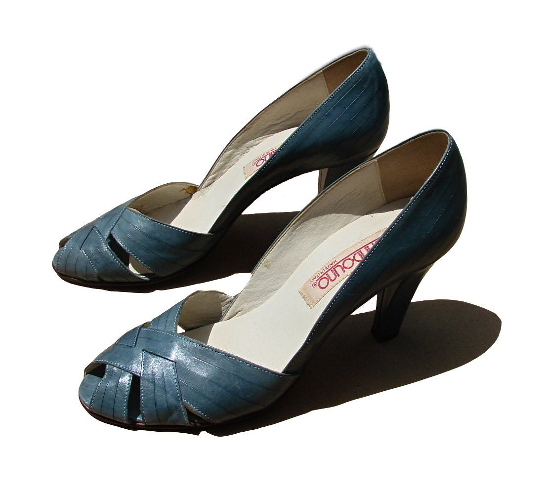 Vintage teal colored leather peeptoe pumps 8N