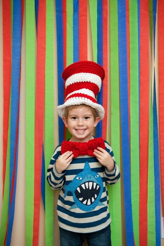 Items similar to Dr Seuss -- Cat in the Hat Crochet Hat & Matching ...