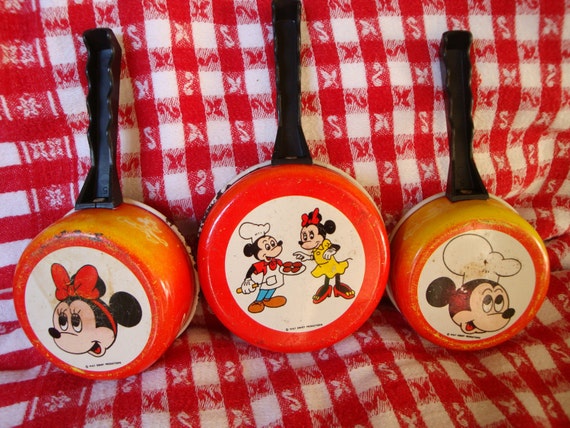 minnie pots and pans