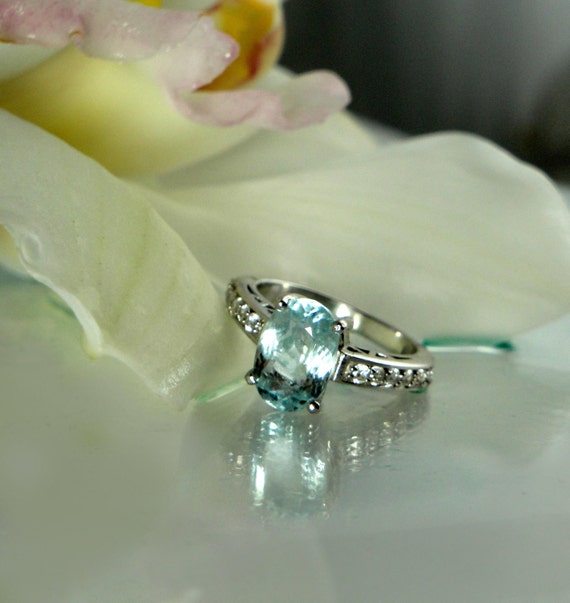 Ice Blue Natural Aquamarine and Sterling Silver Ring by greengem