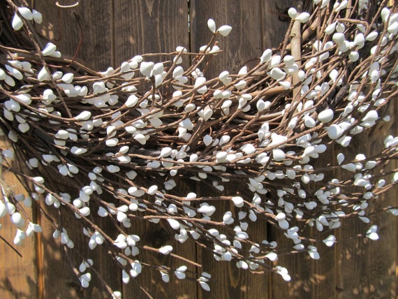 White Berry Wreath