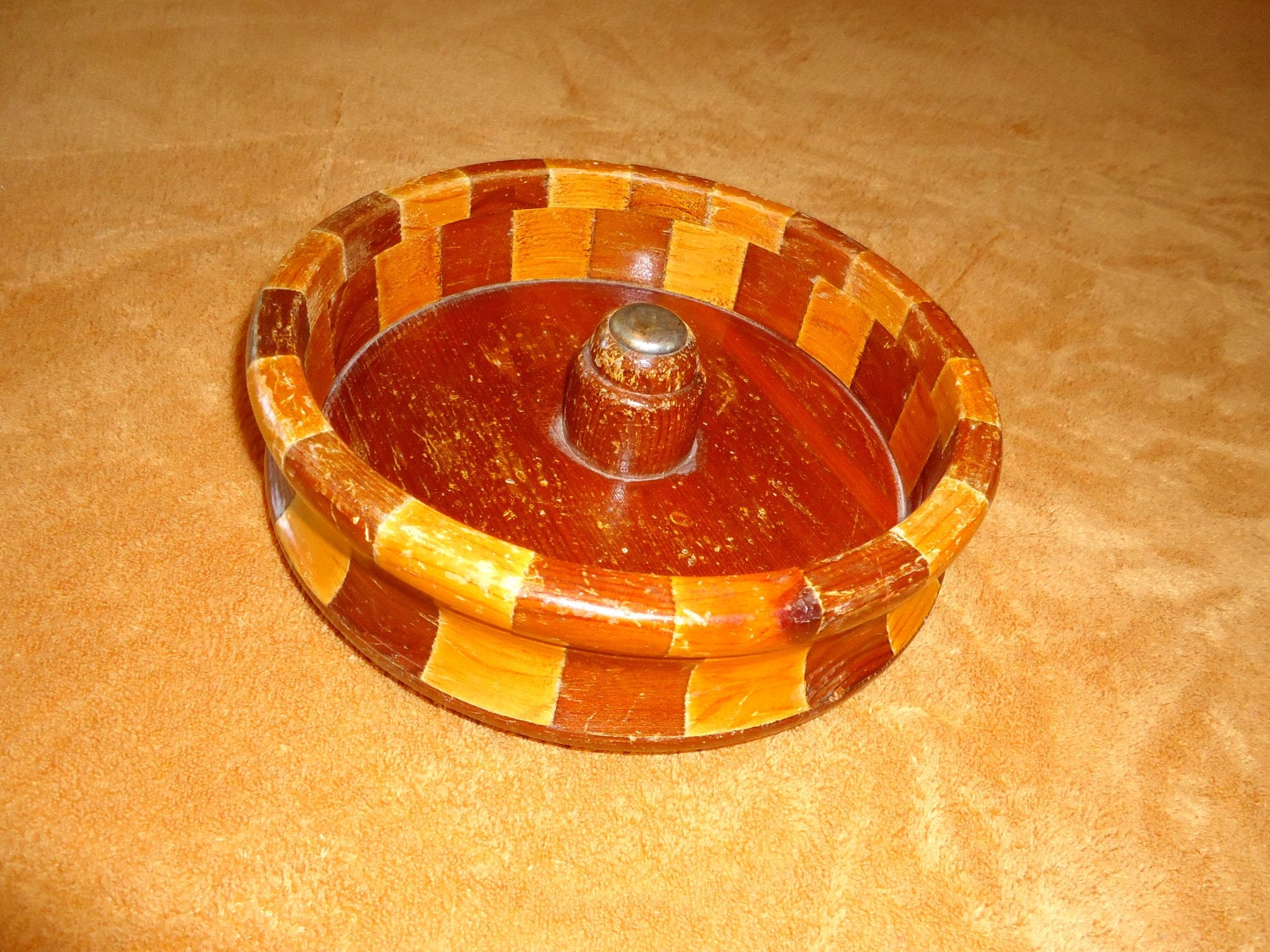 Vintage Round Nut Bowl By Standard Specialty Co. San Francisco