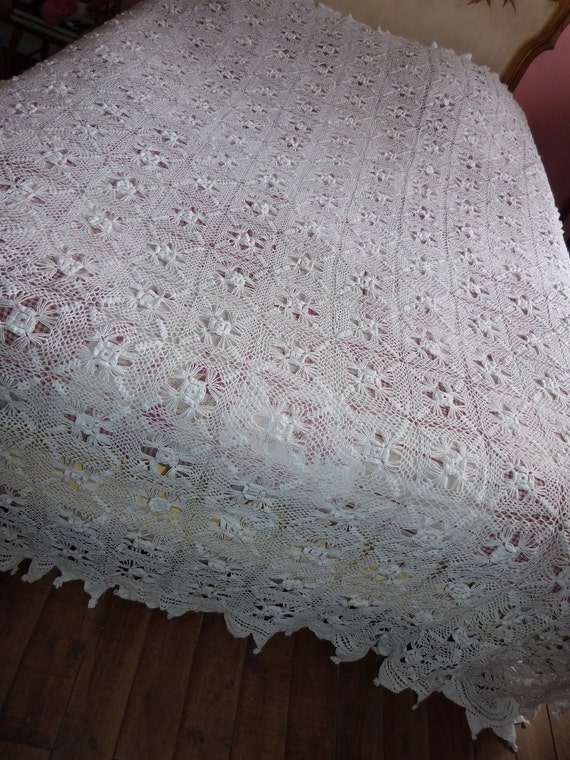 Antique hand crocheted bedspread afghan blanket Big handmade