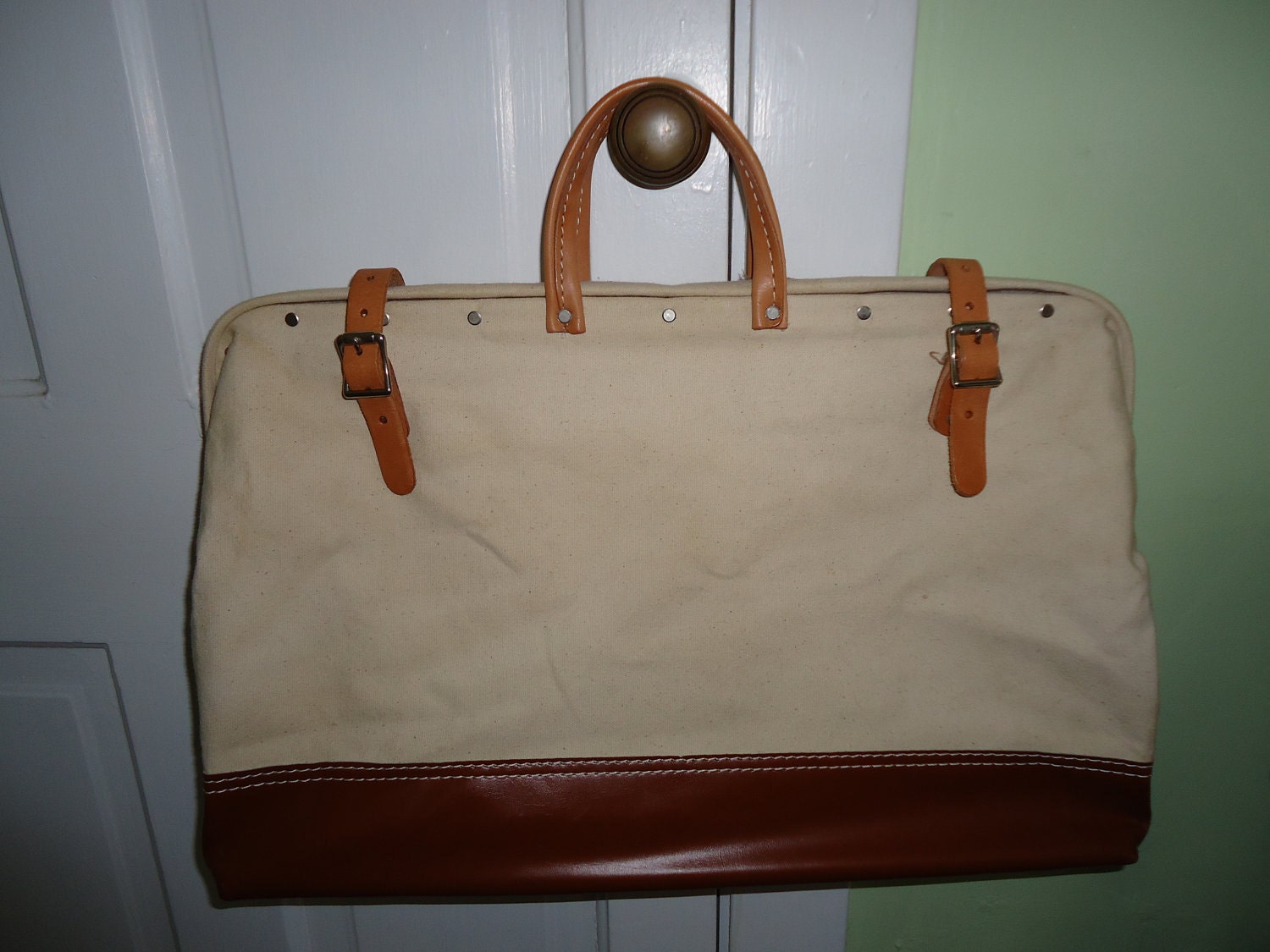 Vintage canvas carpenters bag with leather handles