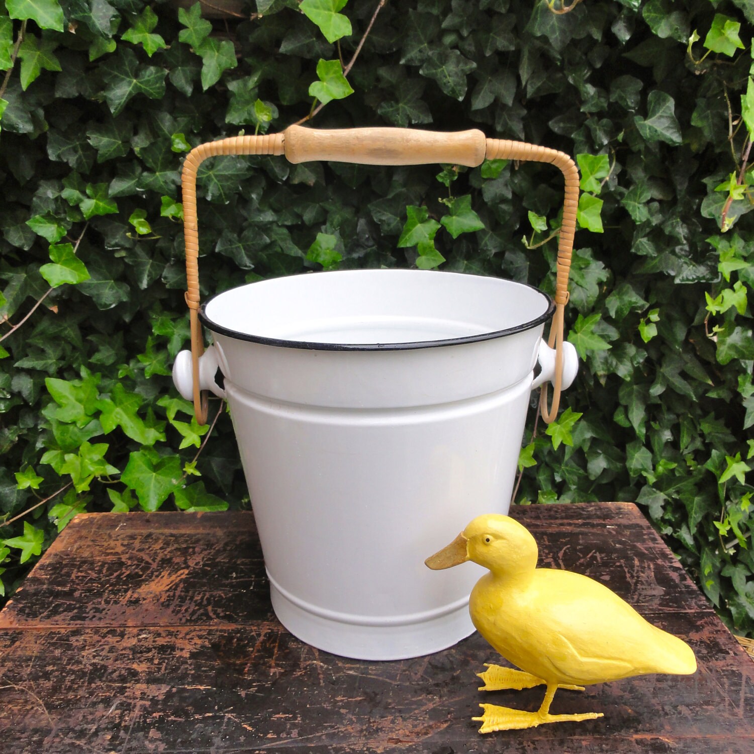 Vintage White Enamel Pail with Lid and Wickers by oldamsterdam