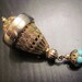 Vintage gold tone necklace with pendant