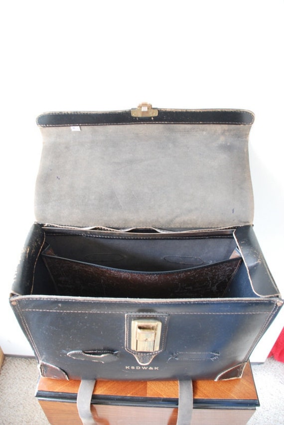 Vintage Doctor or Lawyer Briefcase / Bag Black Leather with