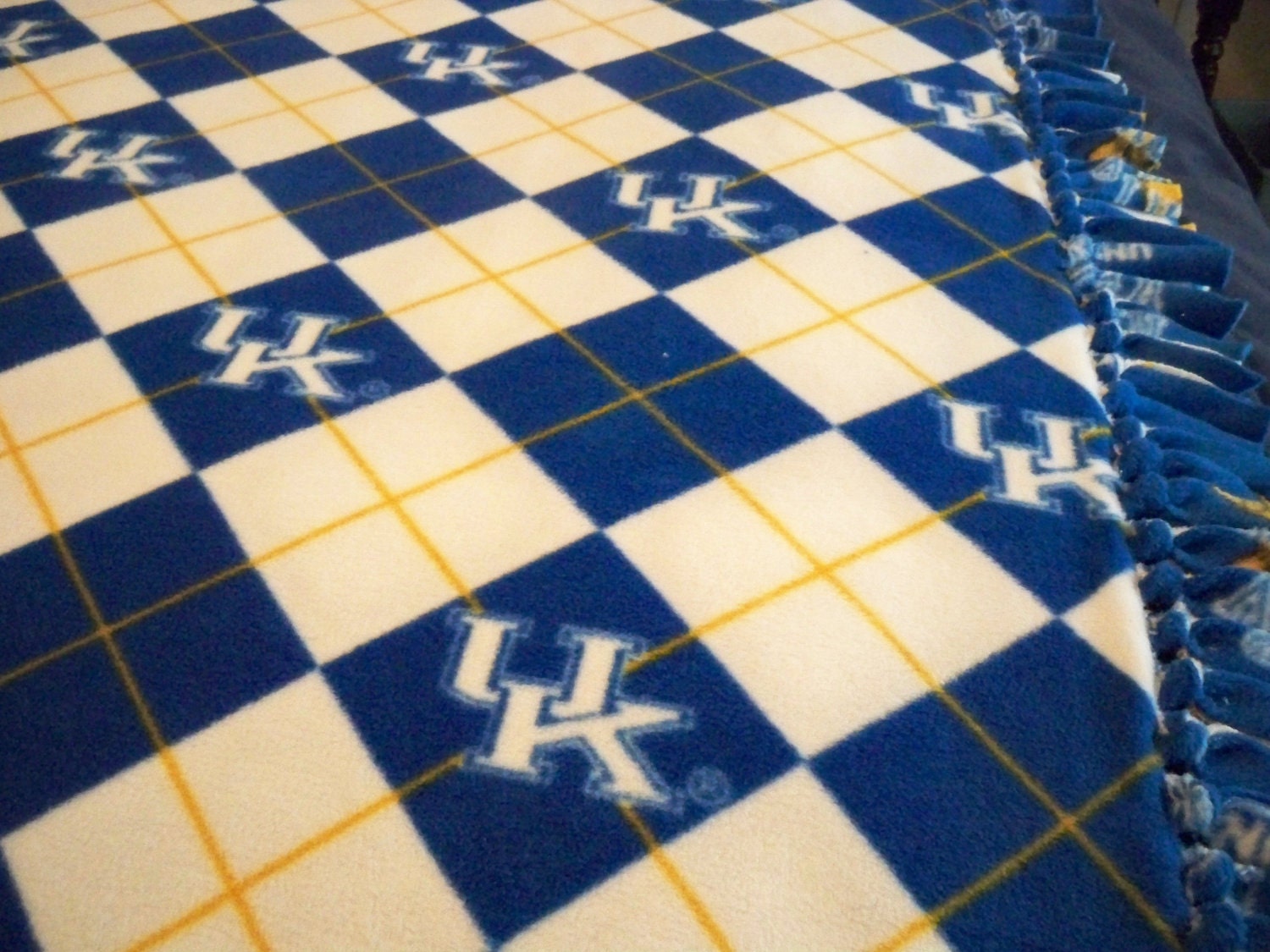 Kentucky Wildcats Fleece Tie Blanket Reversible by RestEasybyBJ