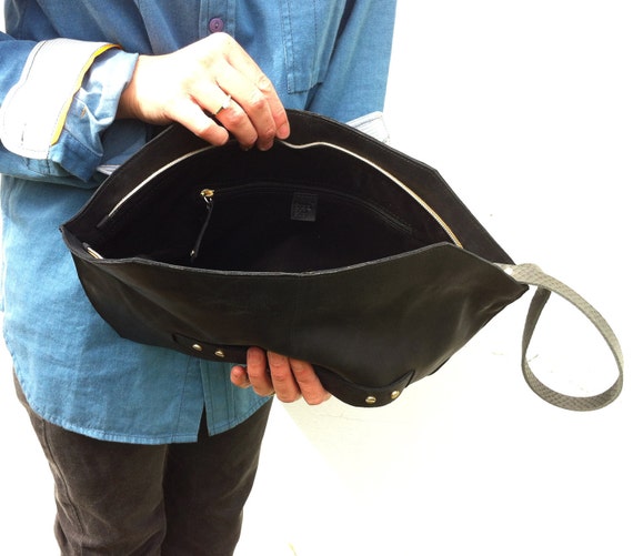 black side clutch bag