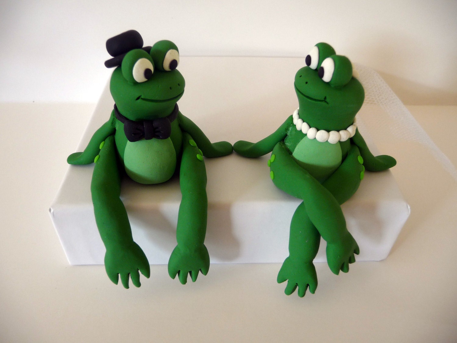 Sitting Frogs Wedding Cake Topper Made to Order by topofthecake