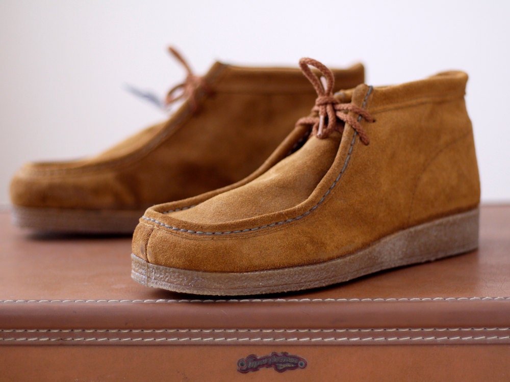 1970s Wrangler Chukka Boots NOS / 70s Suede by WearAreTheyNow