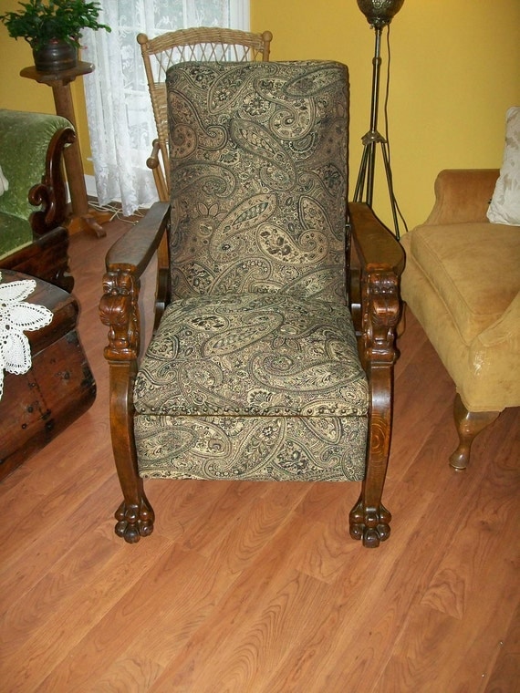 Streit Oak Morris Chair Carved Lion's Heads Carved by EclecticPast