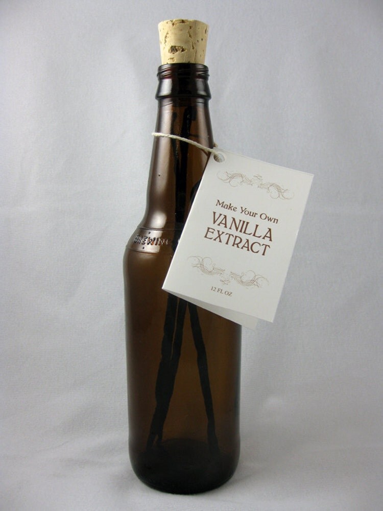 Make Your Own Bourbon Madagascar Vanilla Extract Kit by TwoVeggies