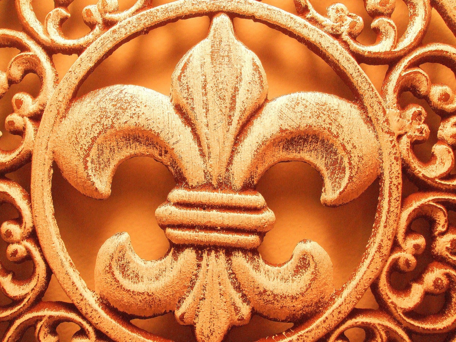 Wrought Iron Fleur de lis wall plaque