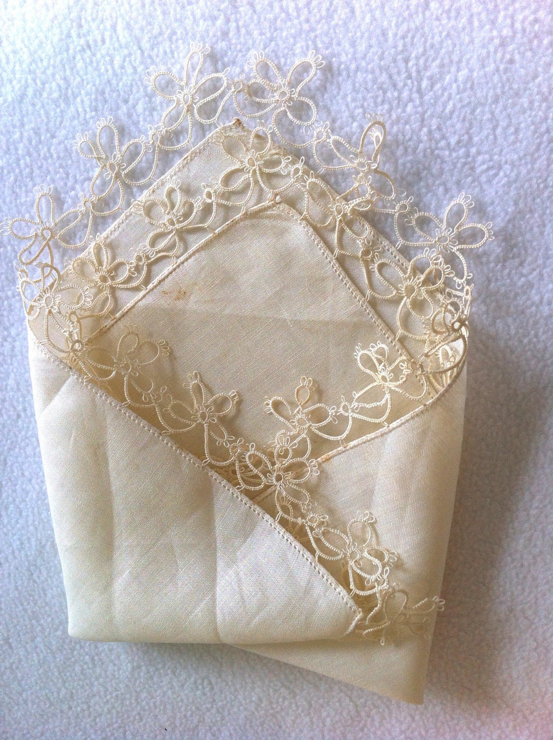 Vintage Tatted Lace Handkerchief Antique White Ecru Brides