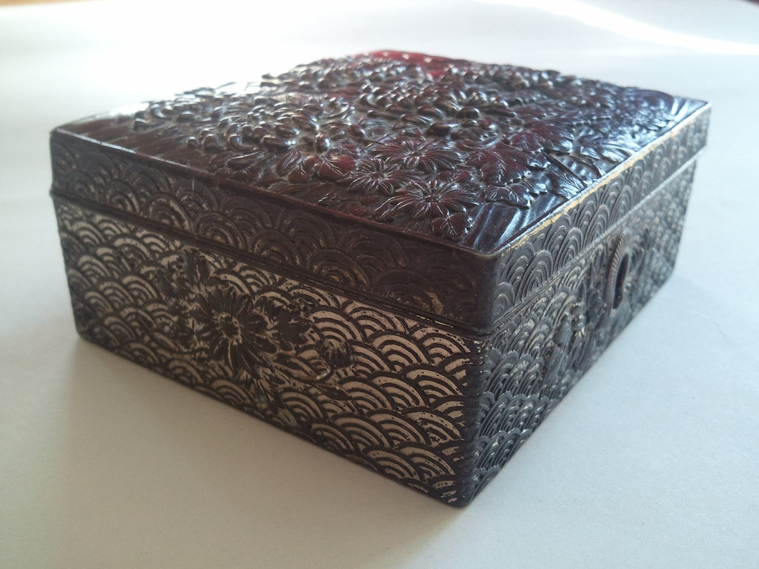 Vintage Metal Keepsake Box