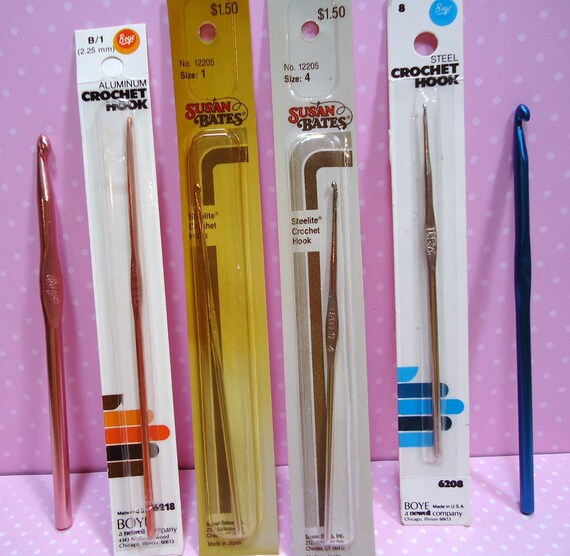 Assorted Crochet Hooks 6 different sizes