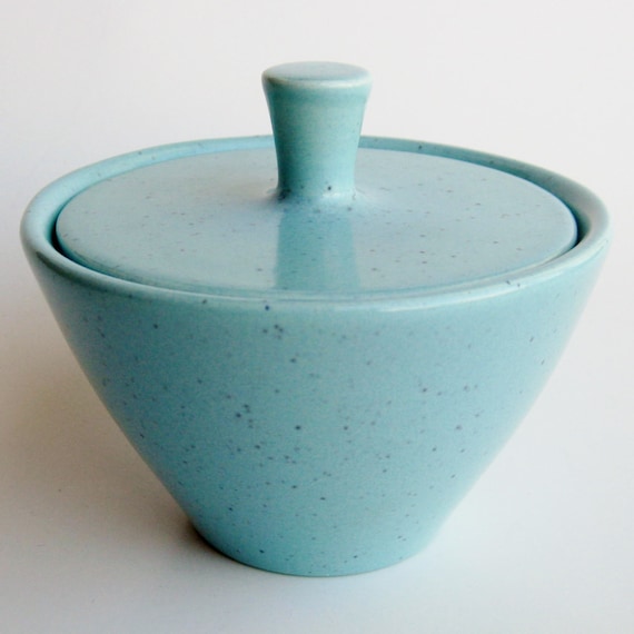 Vintage 50s Blue Speckle California Pottery Bauer Covered