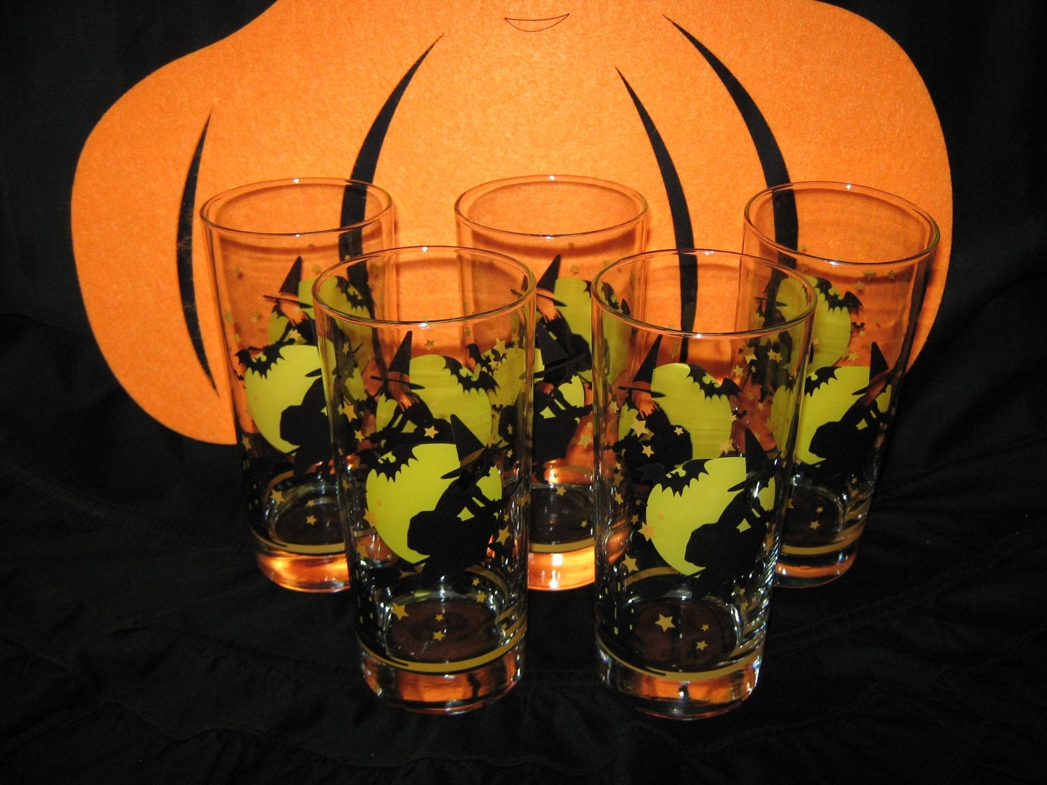 Vintage Halloween drinking glasses with witches
