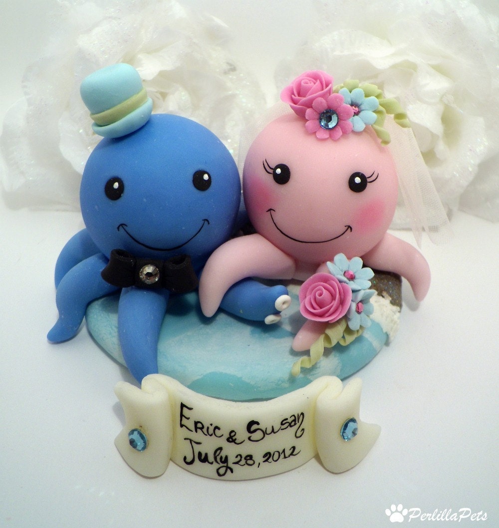 Octopus in love cake topper with sea base and banner
