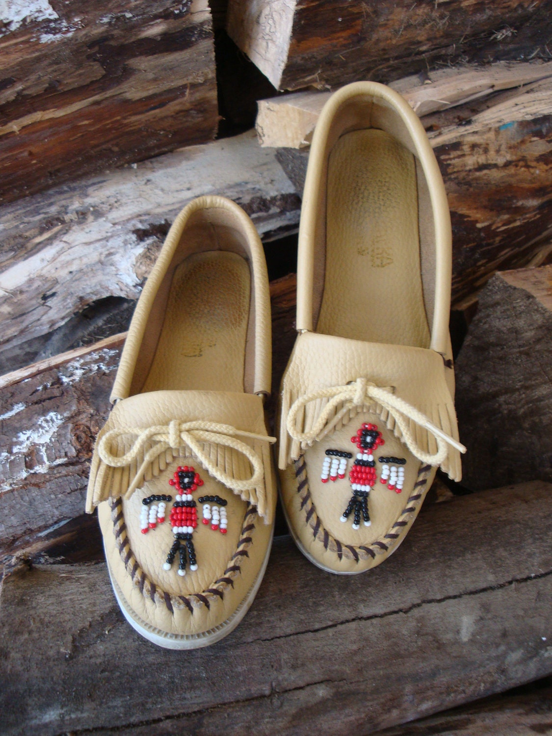 Vintage Minnetonka Thunderbird Moccasins Size 8.5