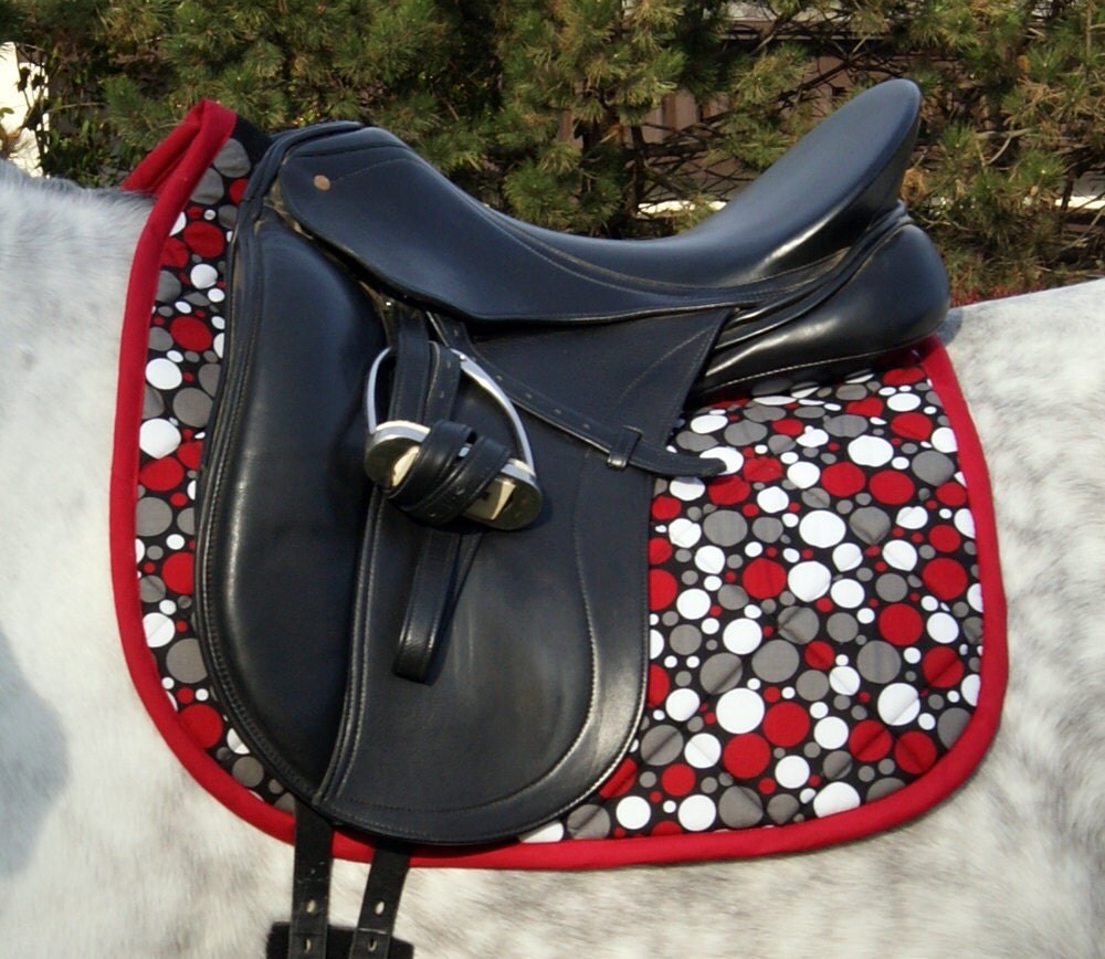 Red Dot Dressage Saddle Pad