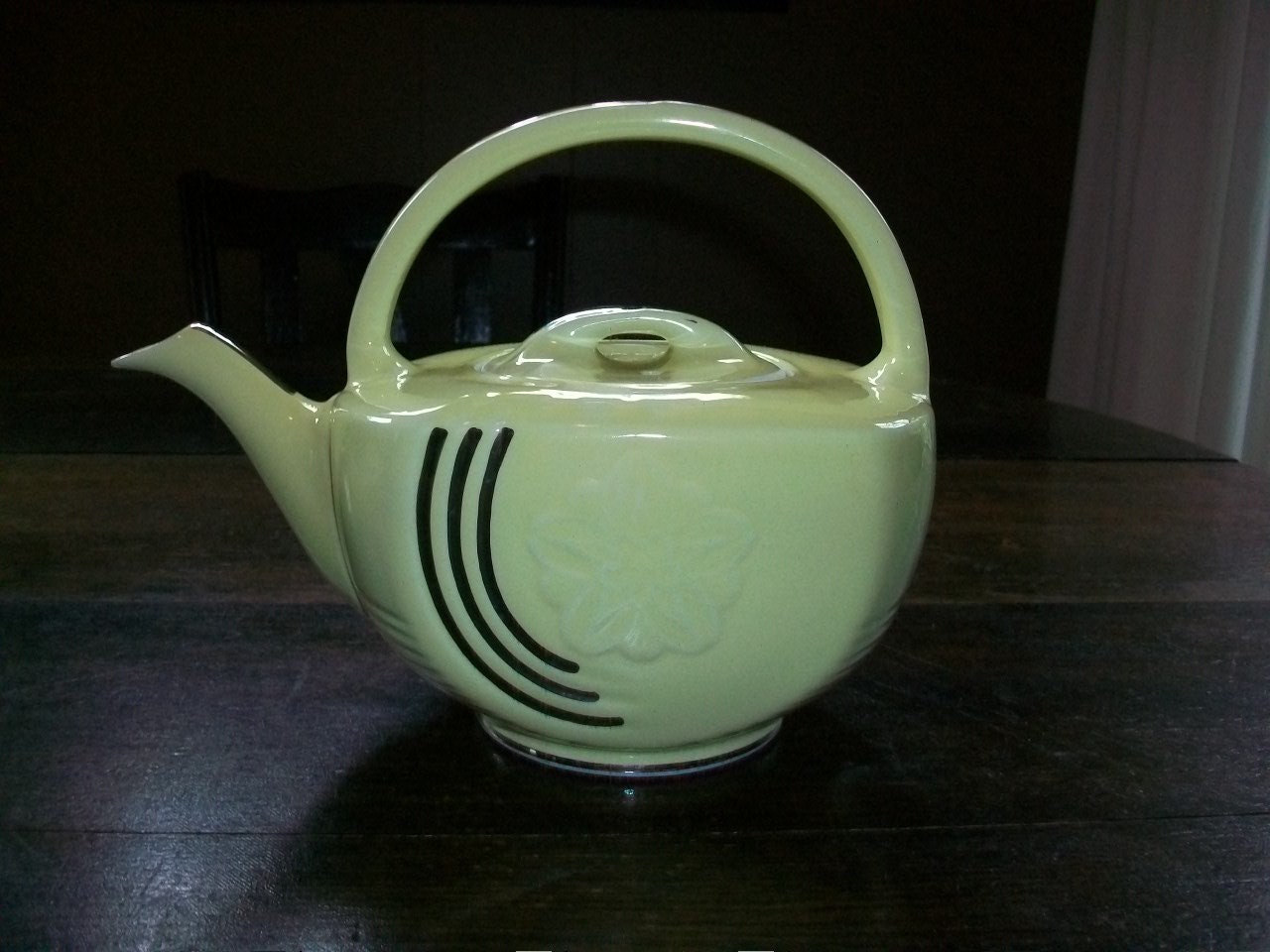1950s Art Deco Teapot Hall Yellow with Platinum Trim