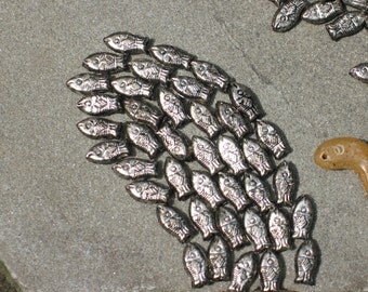 A school of silver fish - beads