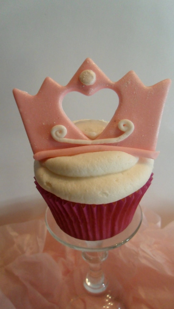 Items similar to Fondant Princess Crown Cupcake Toppers on Etsy