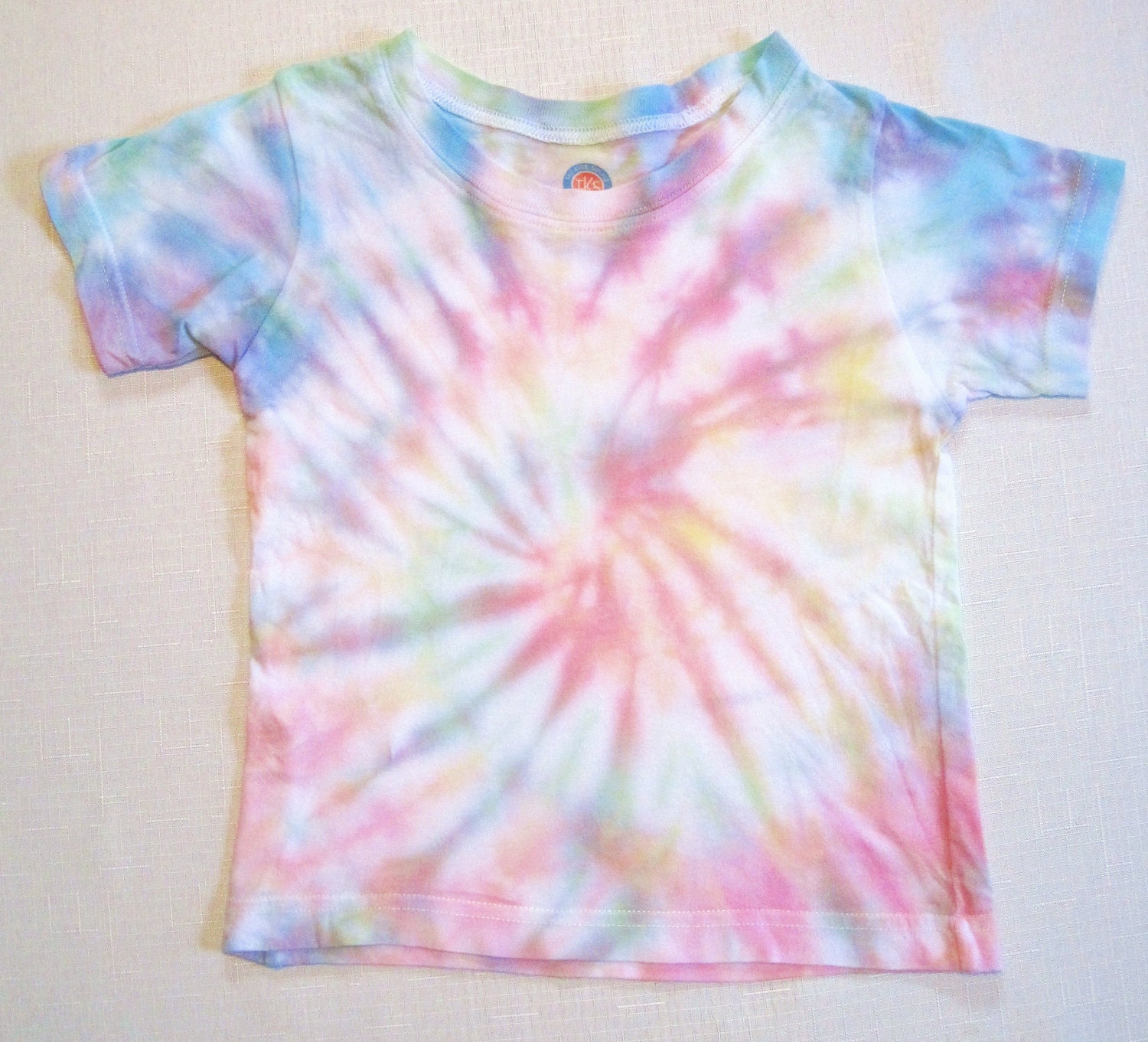 how to make pastel tie dye shirts