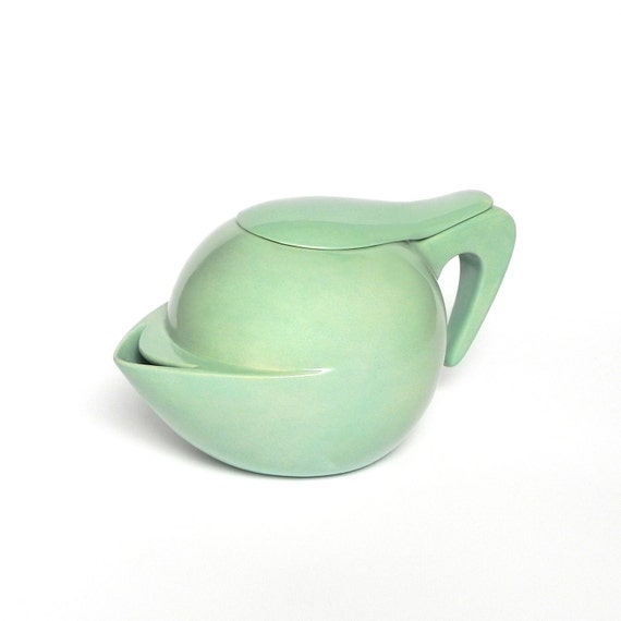 Items similar to Teapot on Etsy
