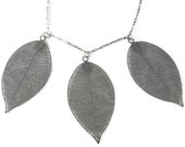Dangling Leaves Necklace