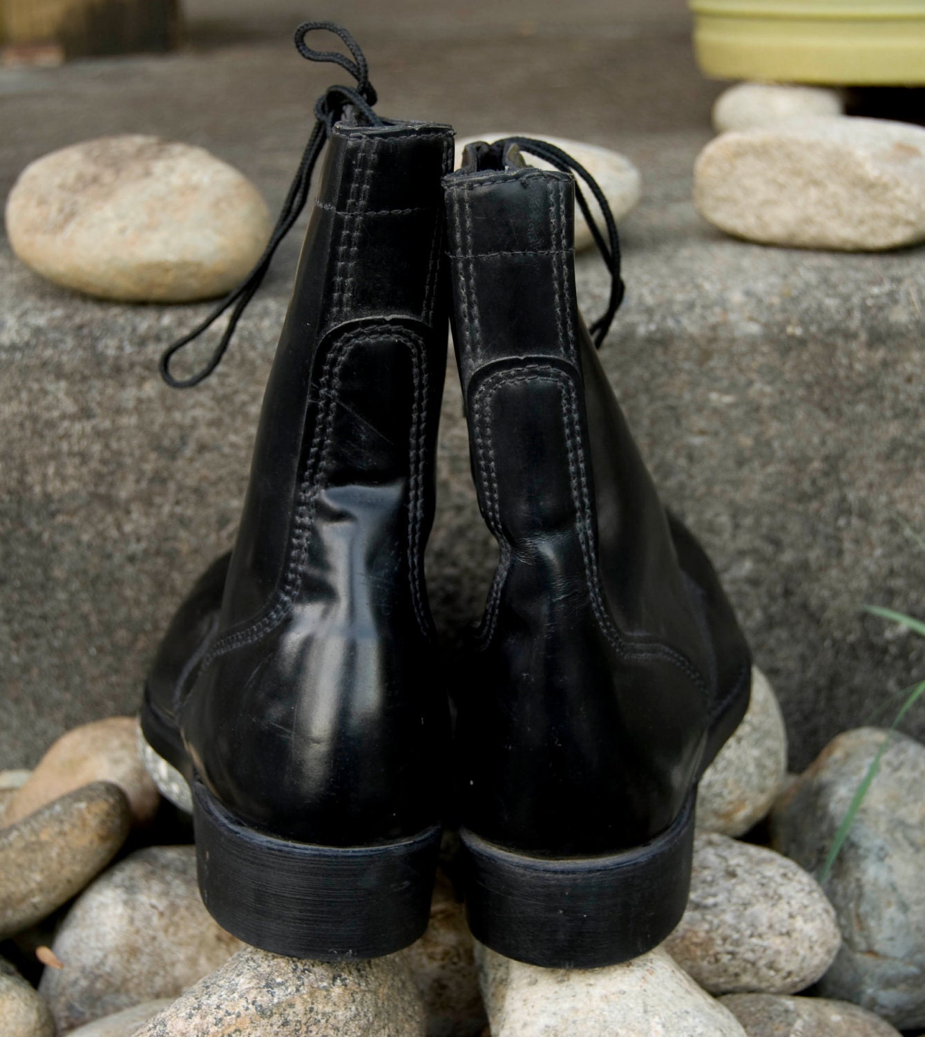 vulcan leather boots