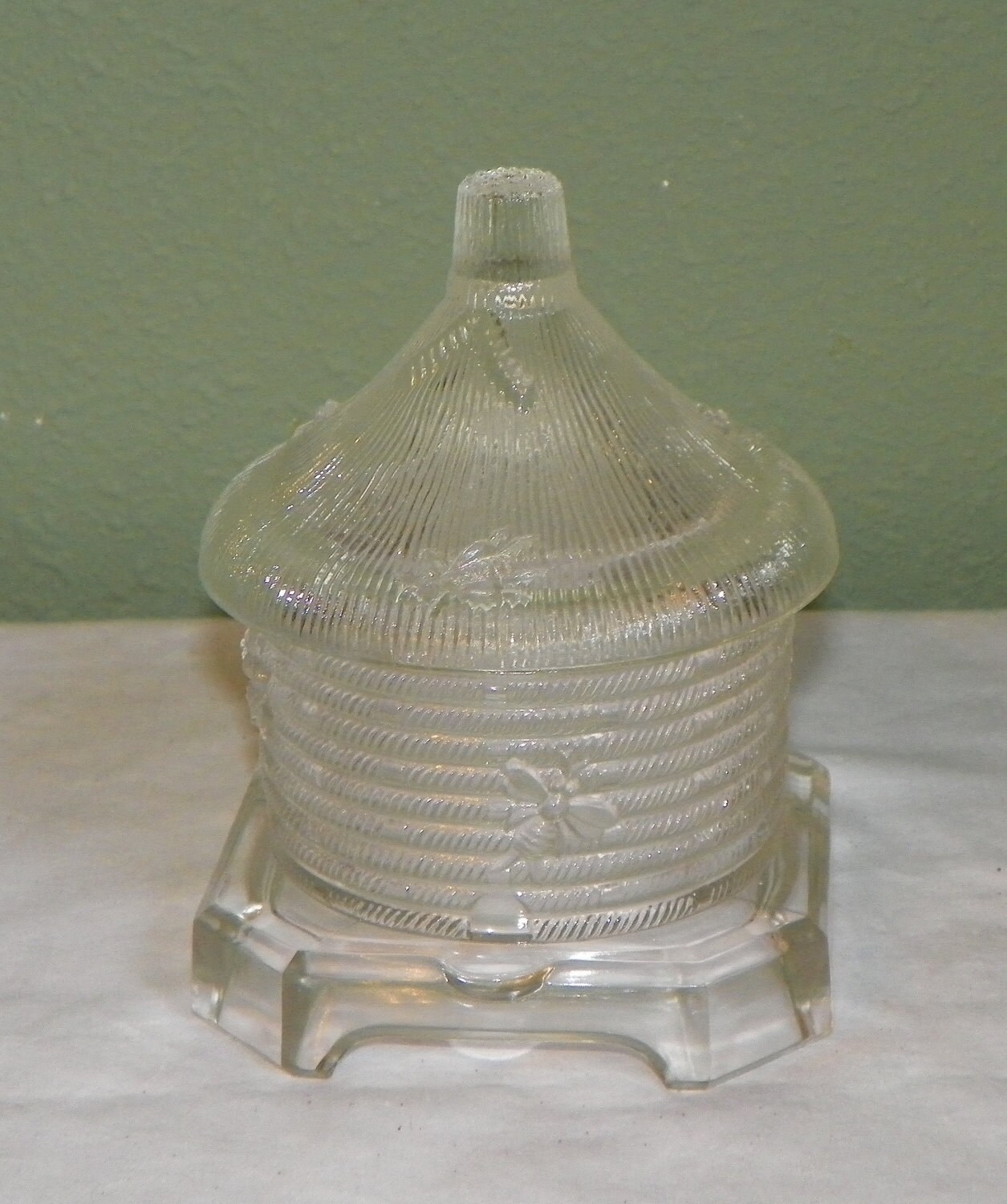 Victorian EAPG Glass Honey pot Condiment jar honeypot bees