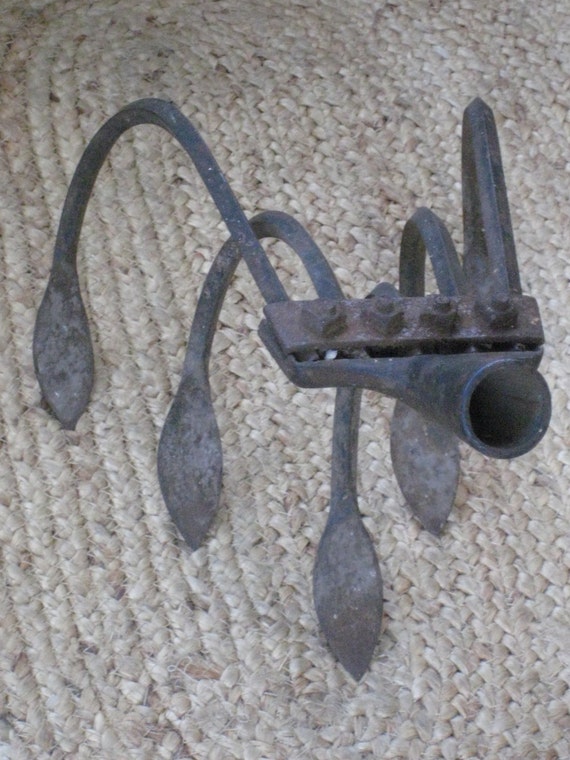 Vintage Five Prong Hand Cultivator