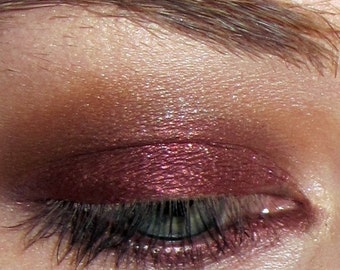 Harlot eyeshadow- deep burgundy wine w/ copper & burgundy glitter