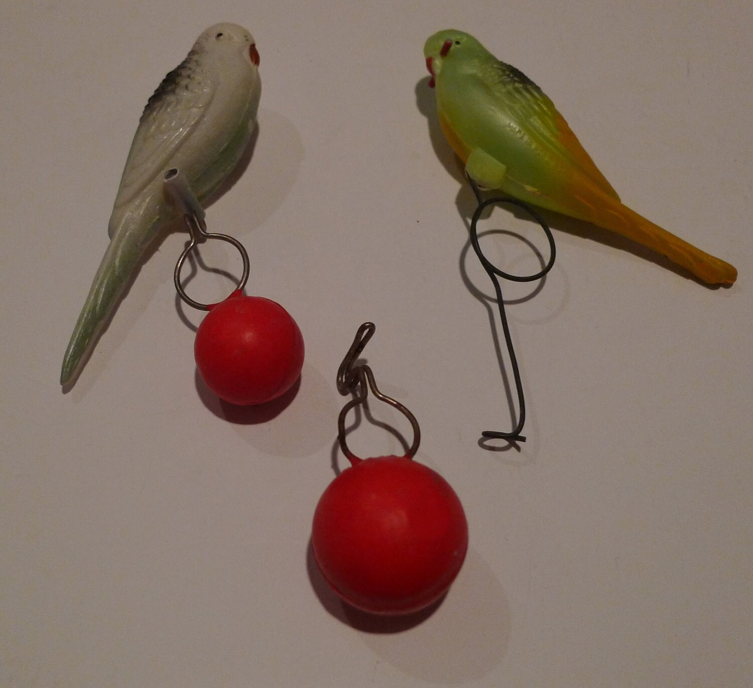 Vintage Parakeet Toy Plastic Birds 7 Plastic Painted Parakeets