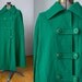 Vintage1960s kelly green wool cape with gold buttons