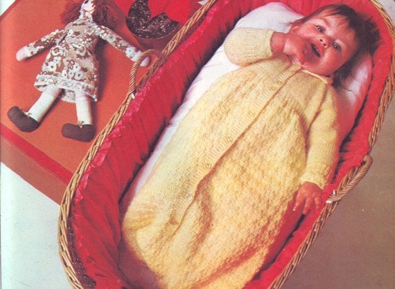 PDF Knit Pattern - Cozy Bag to knit for Baby 201280 Vintage