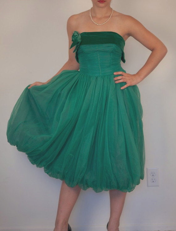 Vintage 1960's Emerald Green Party Dress by smileitsold on Etsy
