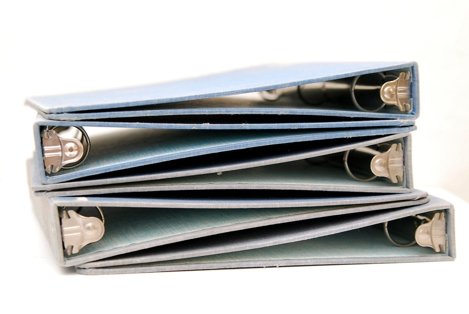 5 Old Canvas Covered 3 Ring Binders for Repurposing Projects