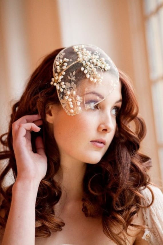 Vintage lace and pearl bridal cap