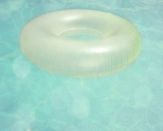 swimming pool inner tubes