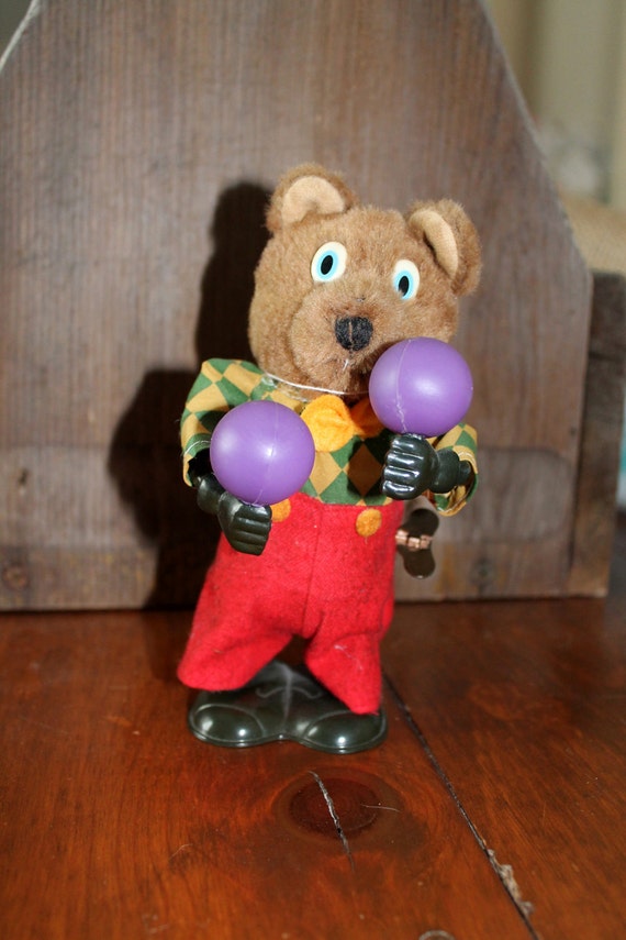 Russ Berrie Dancing Bear Wind Up Toy Yesterdays Favorites