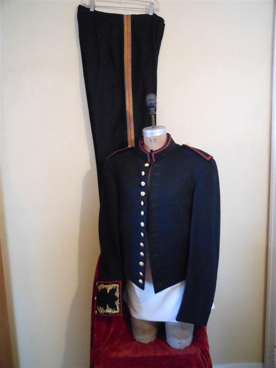 USMC officer's evening dress blues uniform by Classicvintageclothe