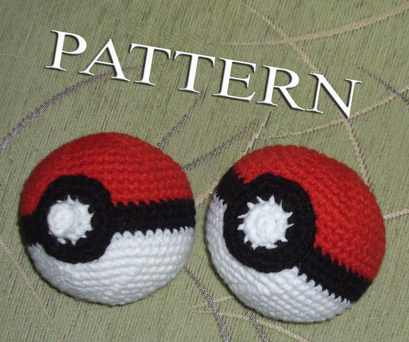 Crochet Pokeball pattern in PDF Two options of the button