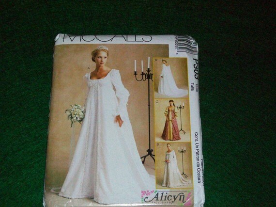 Resaissance Wedding Dress Pattern McCalls P303 Gown Bridal