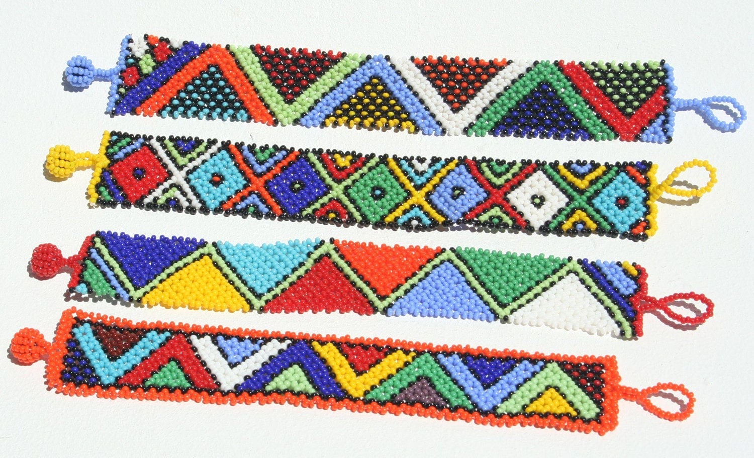 Set Of 4 BEADED ZULU BRACELETS Hand Made In Africa Free